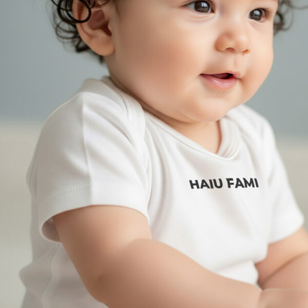 T-shirt 'Haiu fami'